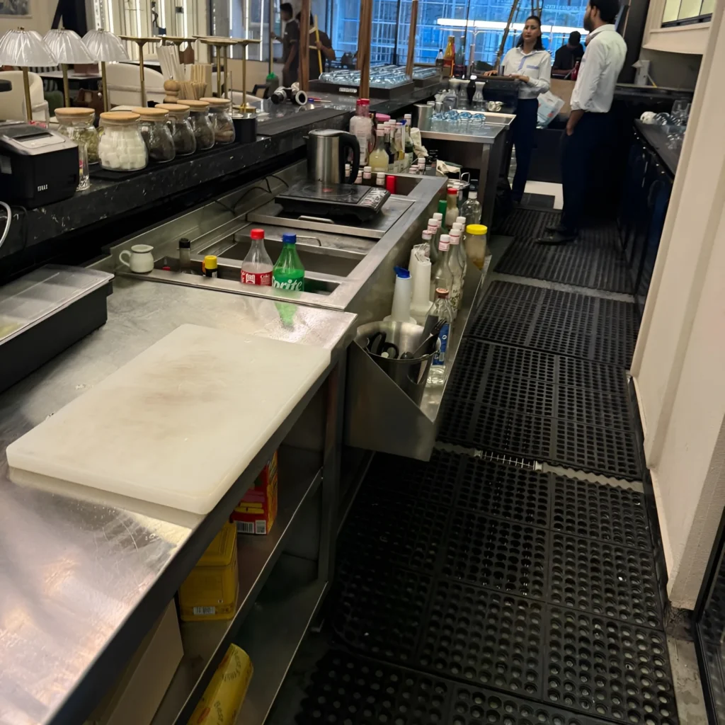 Food Court Kitchen Setup